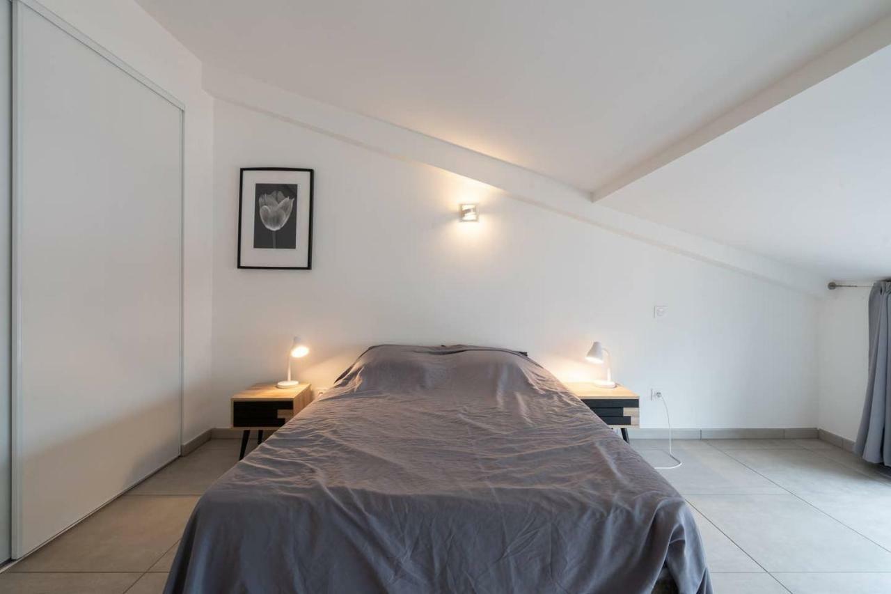 303 - Appartement Duplex Moderne - Jeanne D'Arc, ตูลูส ภายนอก รูปภาพ