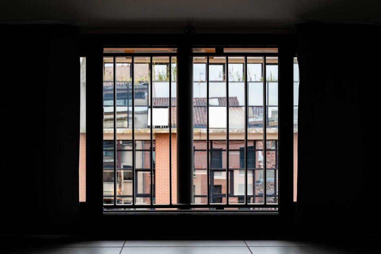 303 - Appartement Duplex Moderne - Jeanne D'Arc, ตูลูส ภายนอก รูปภาพ